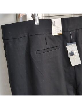Laura Plus Pull On Pants Slim Leg Button ankle detail  Black PLUS Size 24 NWT